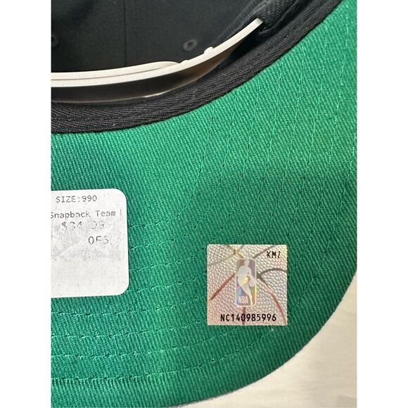 Mitchell & Ness Brooklyn Nets NBA Black & Grey embroidered SnapBack hat - Picture 5 of 7